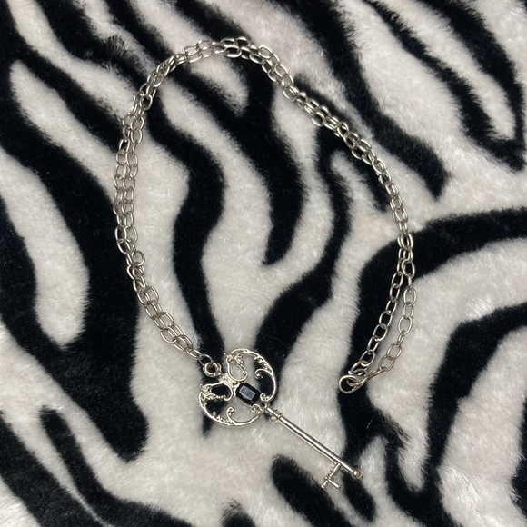 Key Necklace - Picture 4 of 4